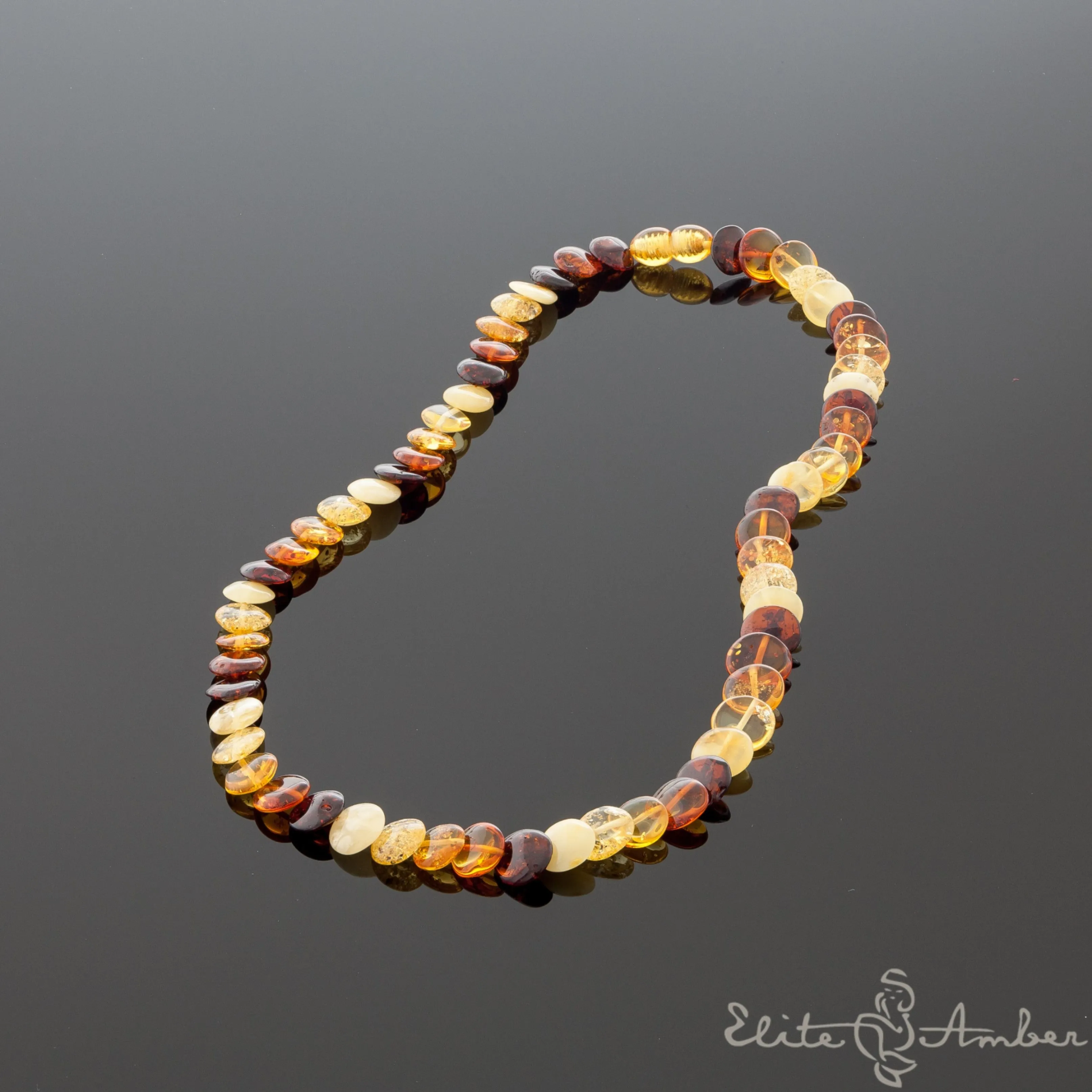 Amber necklace "Overlapping rain"