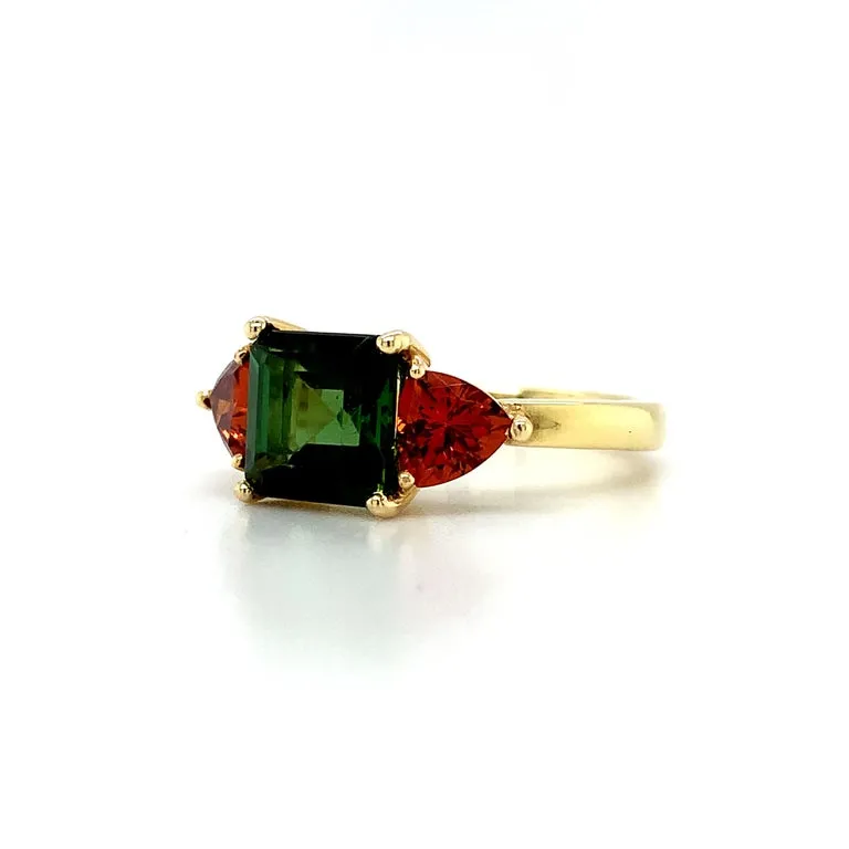 Green Tourmaline and Spessartite Garnet Yellow Gold 3-Stone Cocktail Ring