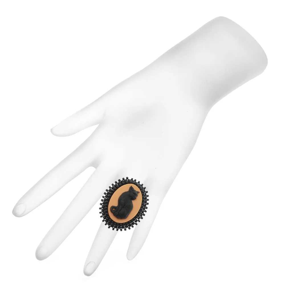 Le Comte de Miaou Cocktail Ring