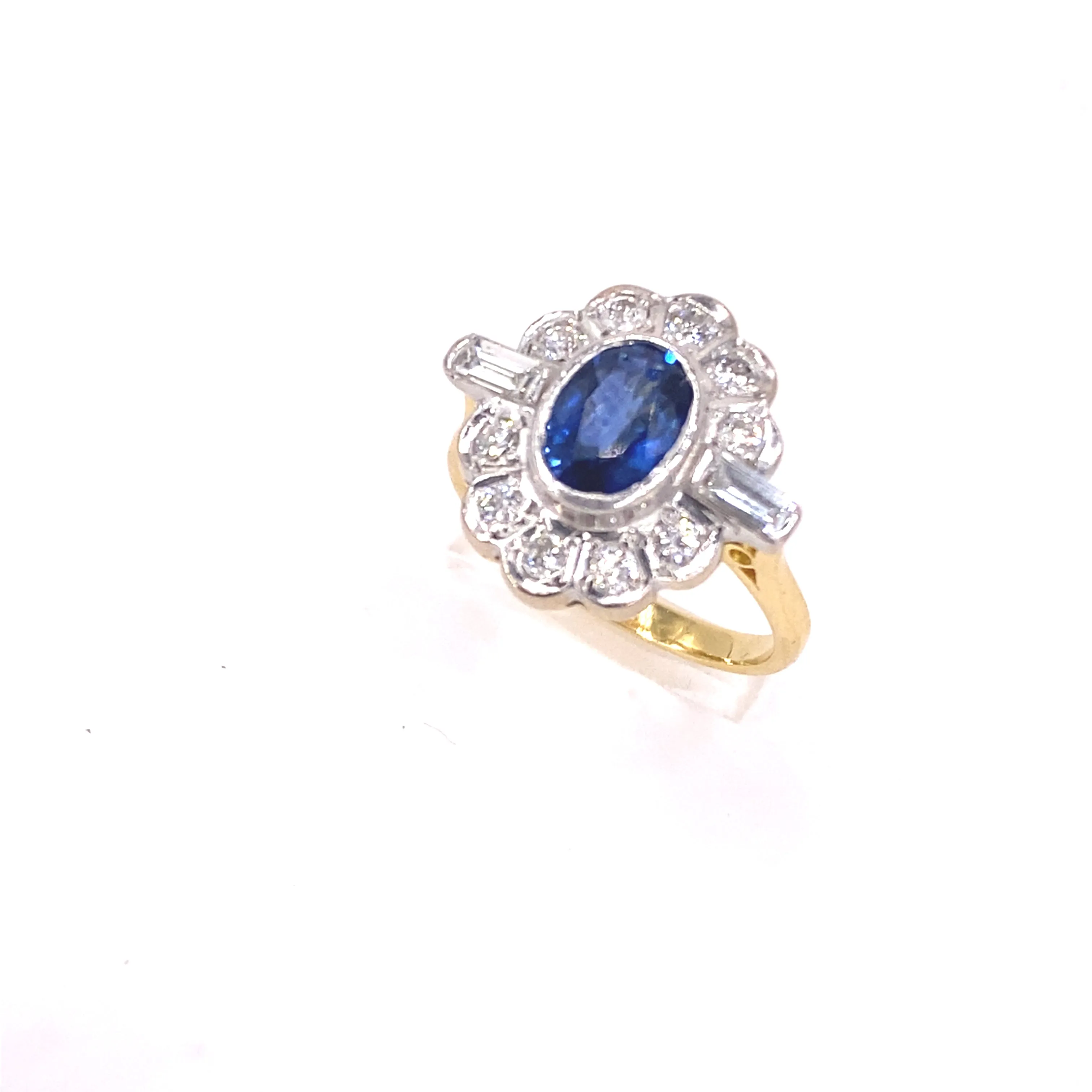 Women’s 18ct Yellow Gold Diamond Sapphire Cocktail Ring - 5.7g 0.70ct